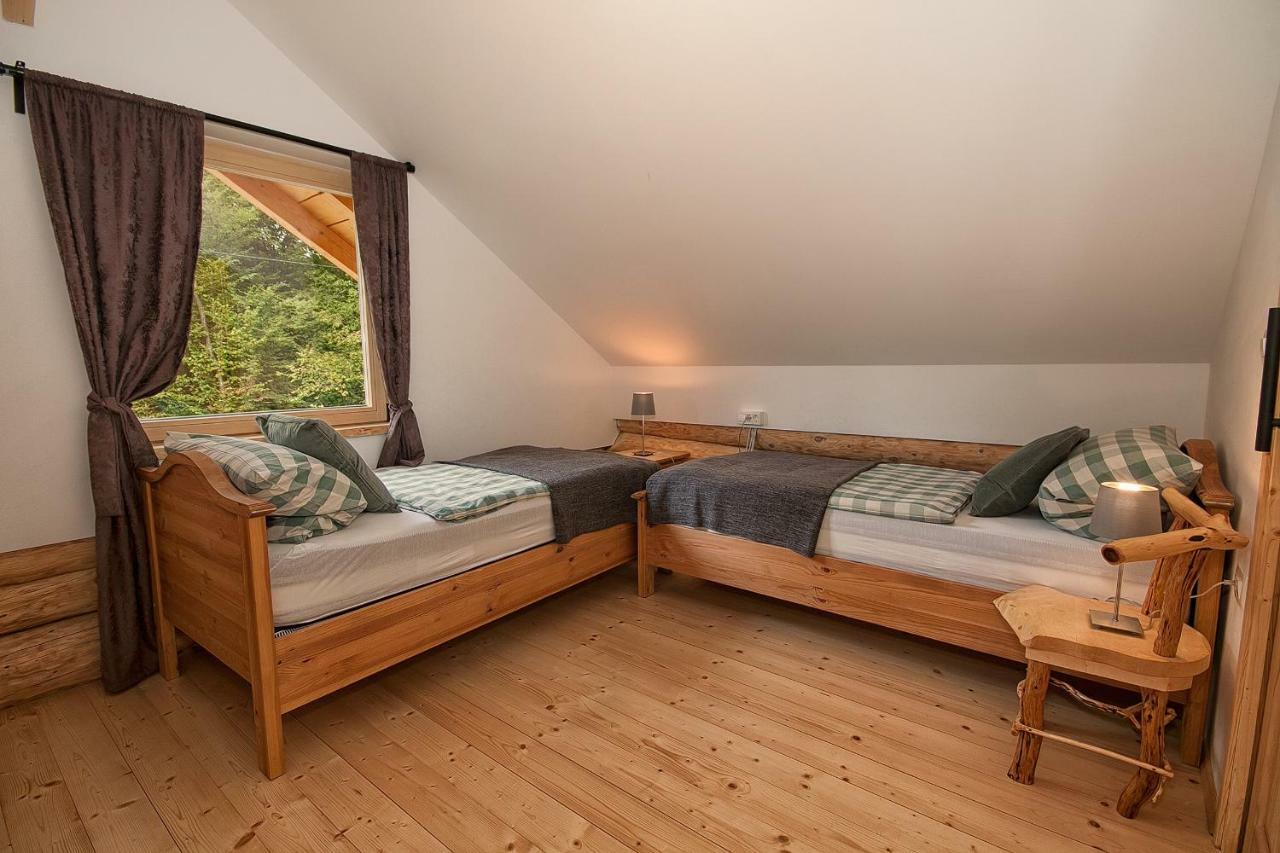 Woods Lodge Plitvice Lakes Drežnik Grad Buitenkant foto